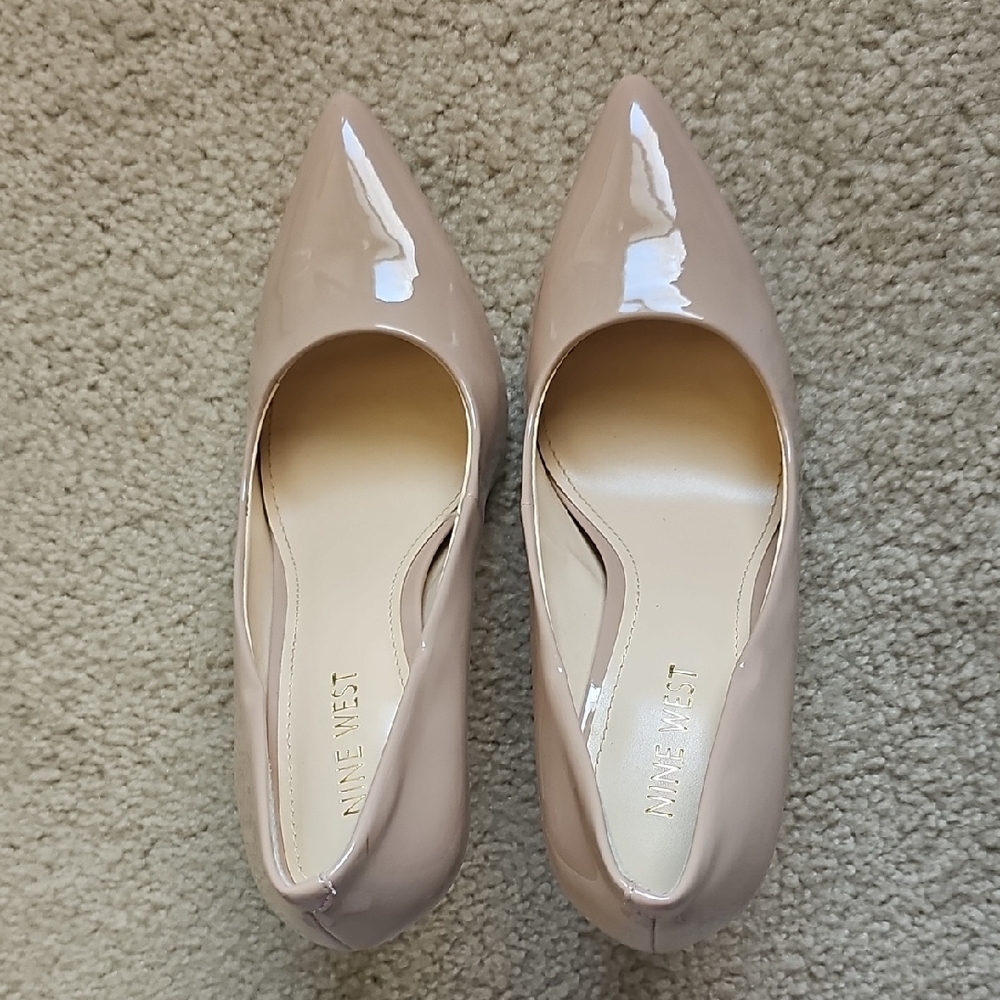 USED Nine West Women's 7ACT3 Pumps - Barely Nude, US 6M